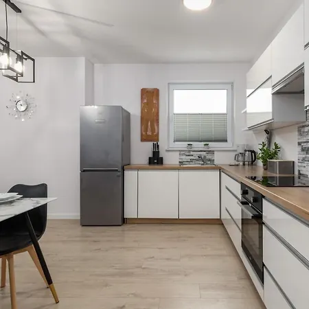 Four Season By Renters *