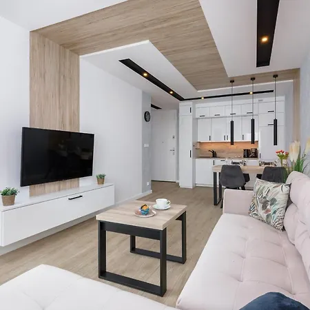 Apartment Four Season By Renters *
