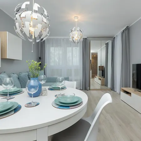 Four Season By Renters Apartment *