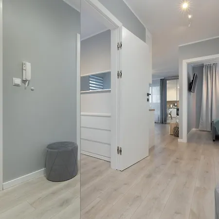 Four Season By Renters Apartment Kolobrzeg