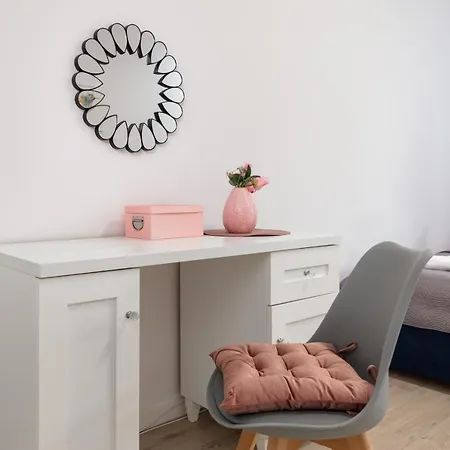 Four Season By Renters Apartman